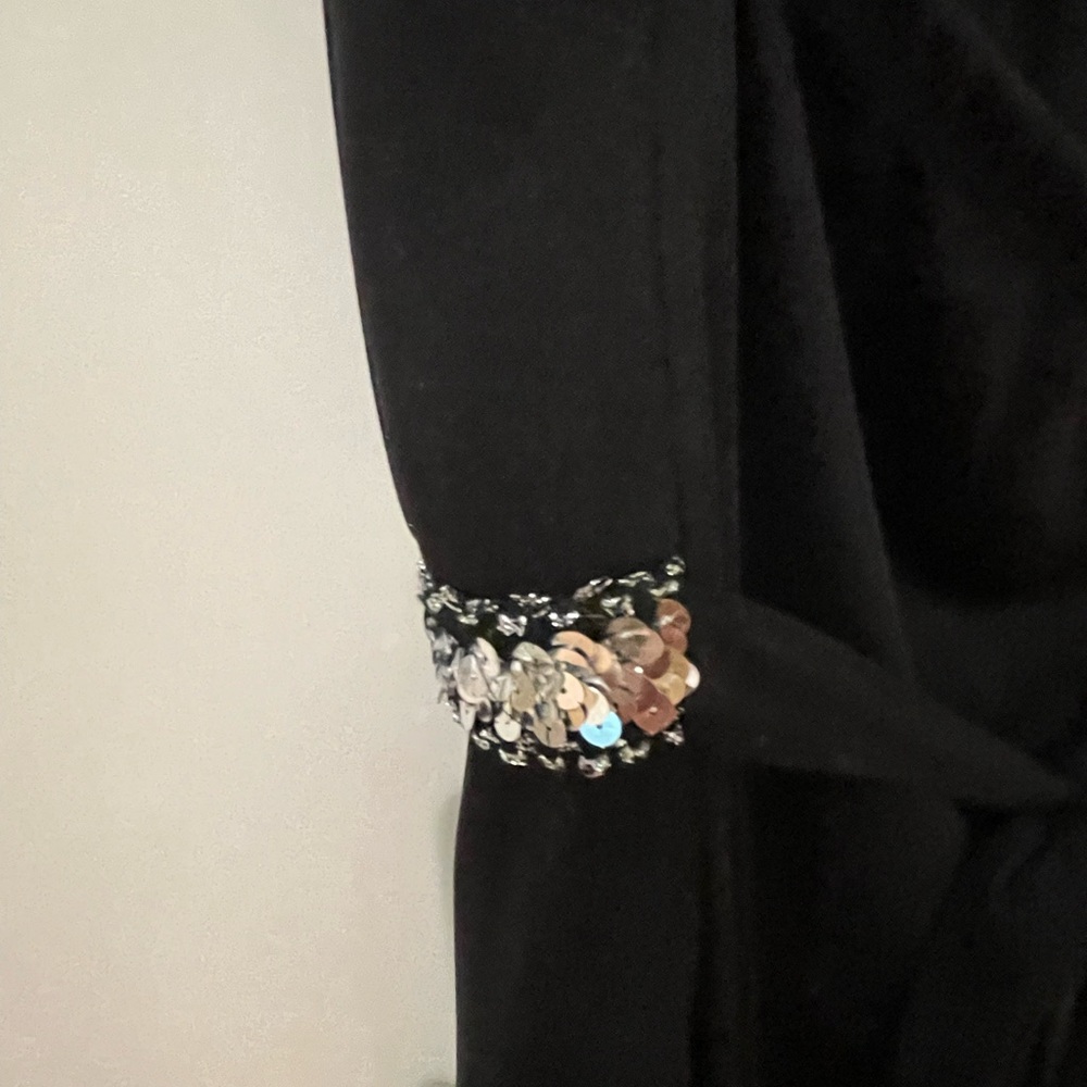 Beautiful Black Mini Dress - NWOT - Small - Picture 7 of 8